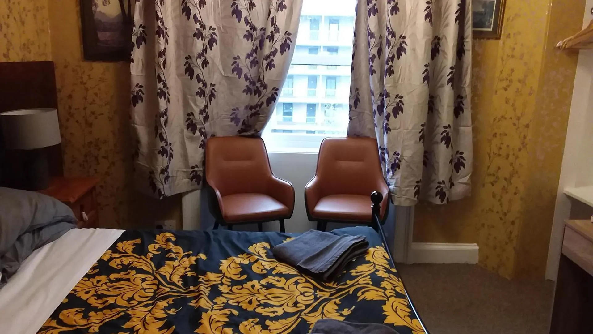 Ivy- Braveheart Guest House Edimburgo Regno Unito