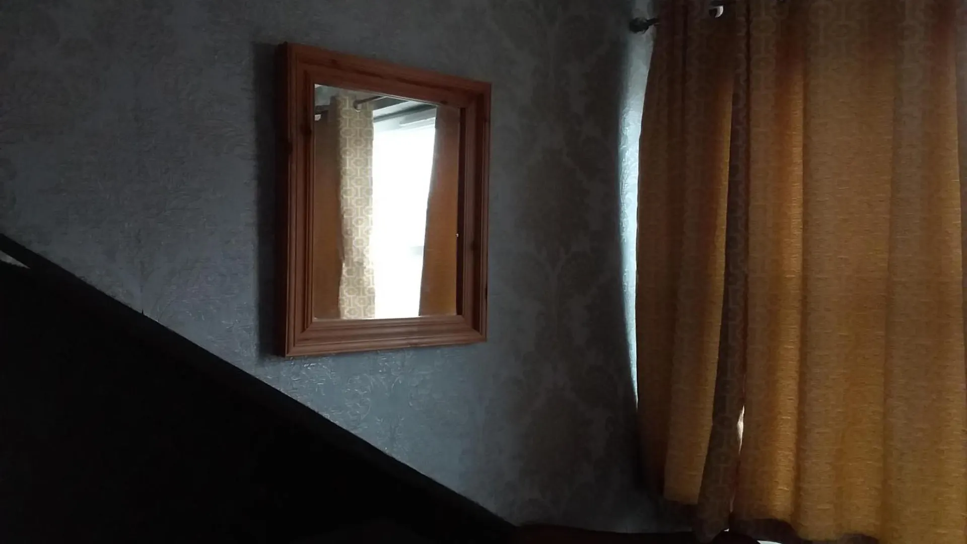 Ivy- Braveheart Guest House Edimburgo